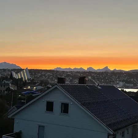 Leilighet Sentral Og Koselig Tromsø